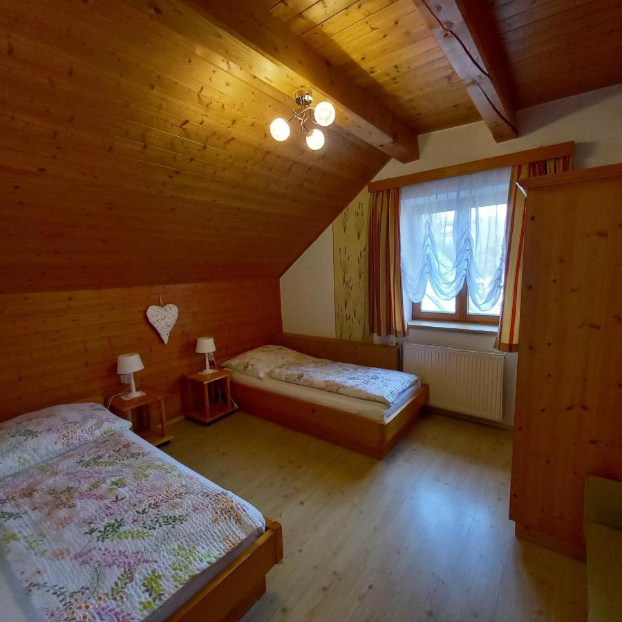 Urlaub Am Bauernhof Gaenser Sankt Peter am Kammersberg Exterior photo