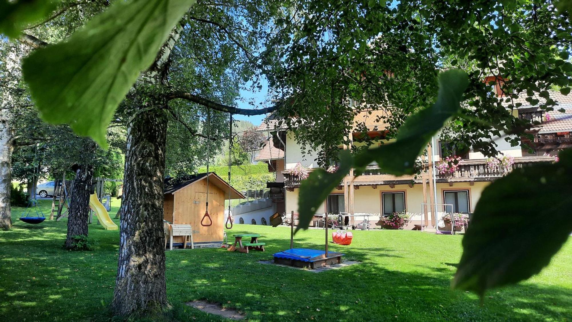 Urlaub Am Bauernhof Gaenser Sankt Peter am Kammersberg Exterior photo