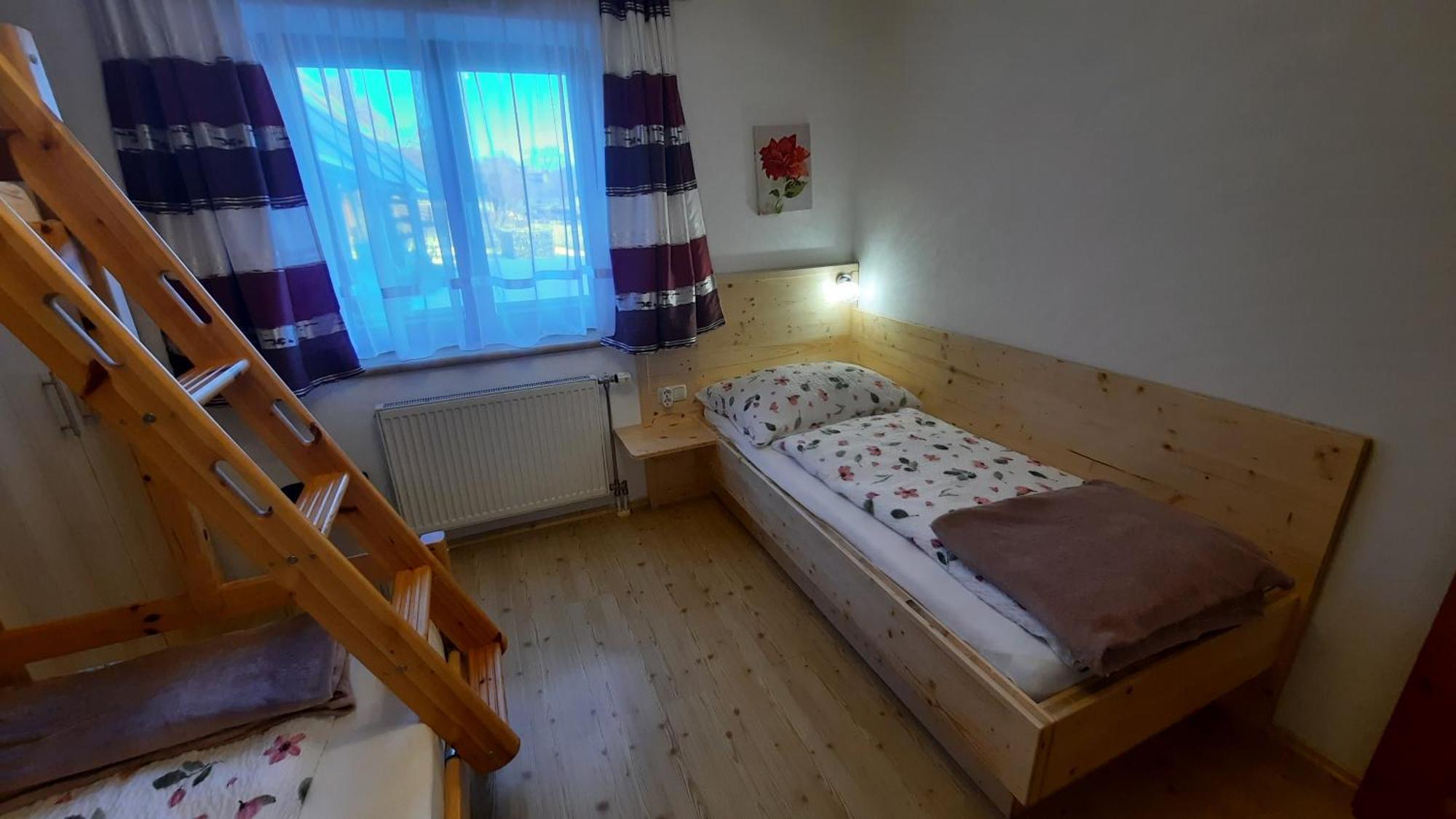 Urlaub Am Bauernhof Gaenser Sankt Peter am Kammersberg Exterior photo
